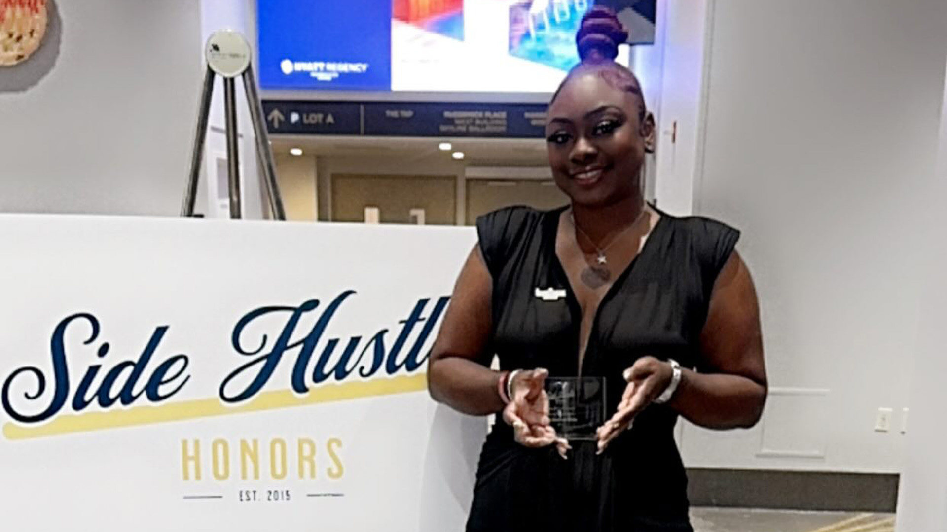 Side Hustle Honors Leap of Faith Award Winner Erica Gibbs